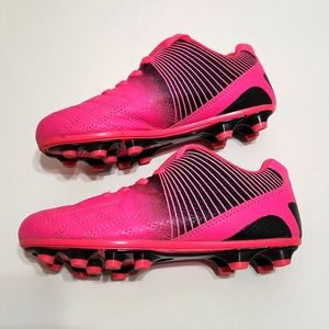 Girl's Hakwell Soccer Cleats - Size 11.5